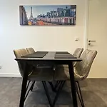 7-Living Apartment Houses